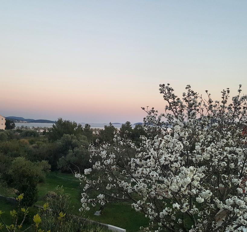 Apartment Arta Vodice Exterior photo